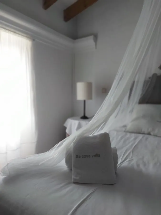 Finca Sa Cova Vella Manacor  Farm stay Manacor (Mallorca)