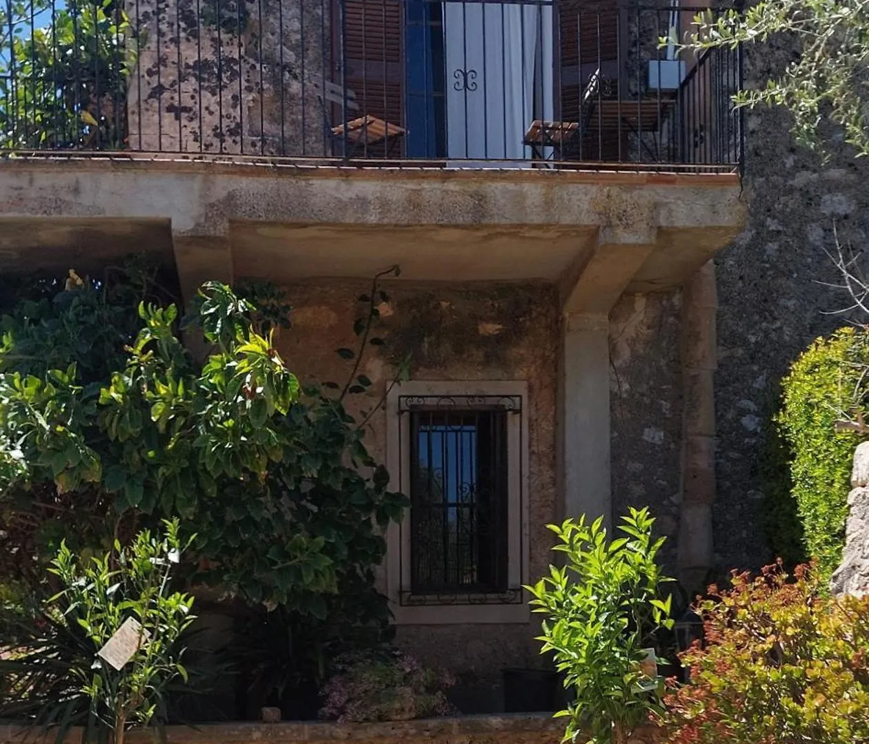 Finca Sa Cova Vella Manacor  Farm stay