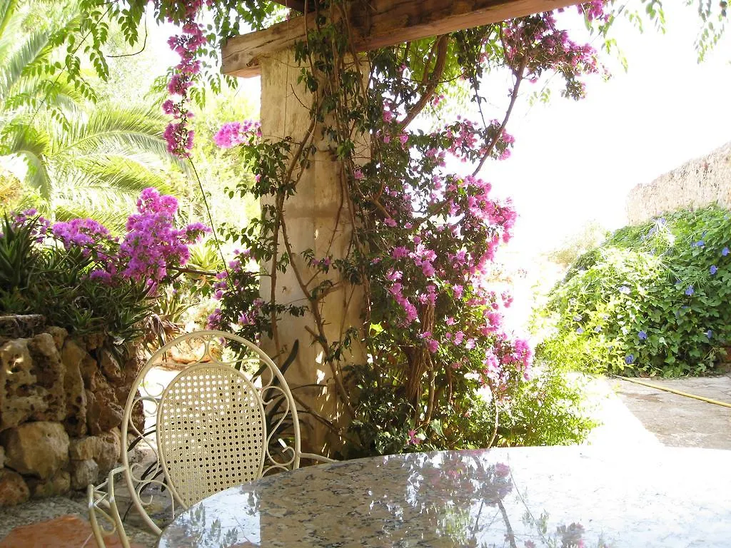 Finca Sa Cova Vella Manacor  0*, Manacor (Mallorca) Spain